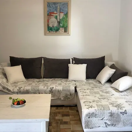 Olive-home With Pool Fažana